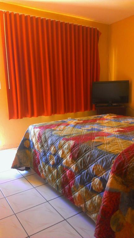 Ramona Motel Miami Zimmer foto